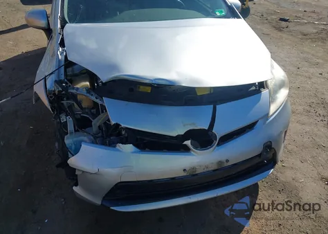 2013 Toyota Prius Three from USA, damaged, VIN JTDKN3DU7D5635234